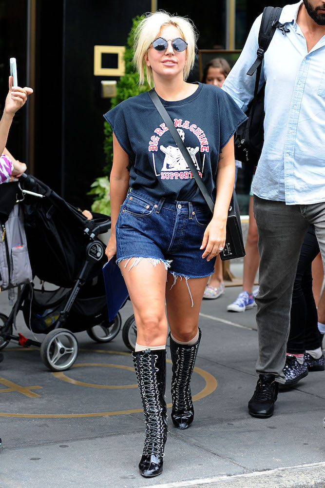 50 Celebrity-Approved Ways to Wear Jean 