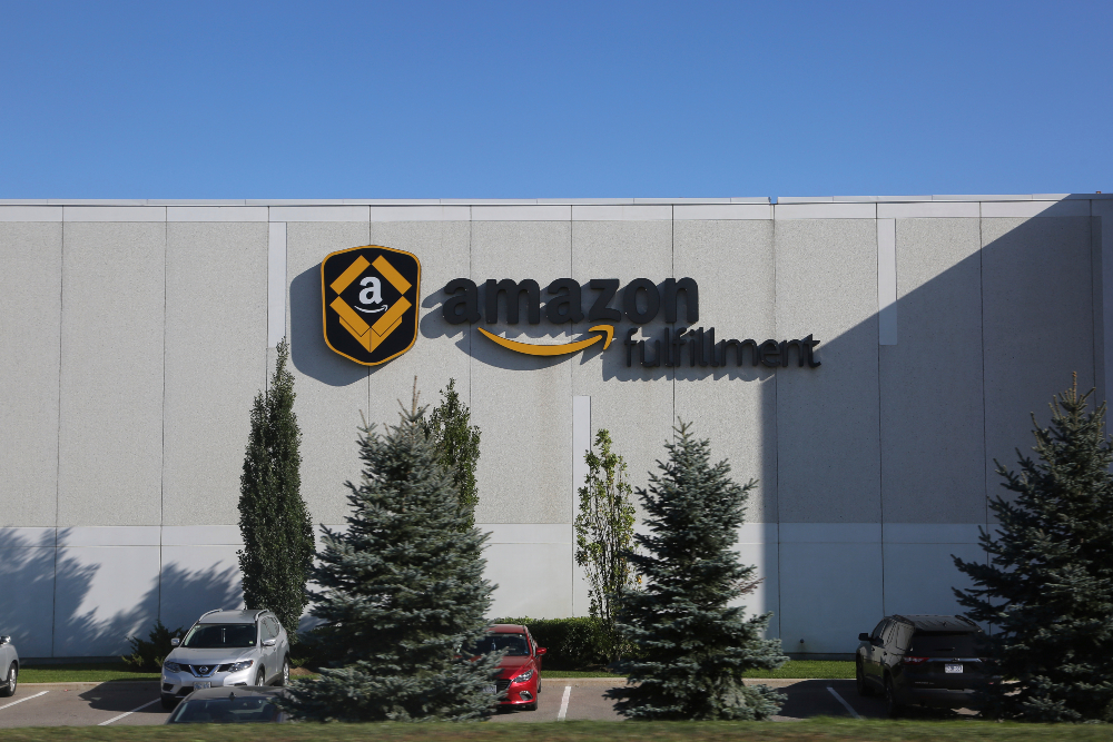 Amazon Warehouse Facing 2Week Closure Amid Worsening Outbreak