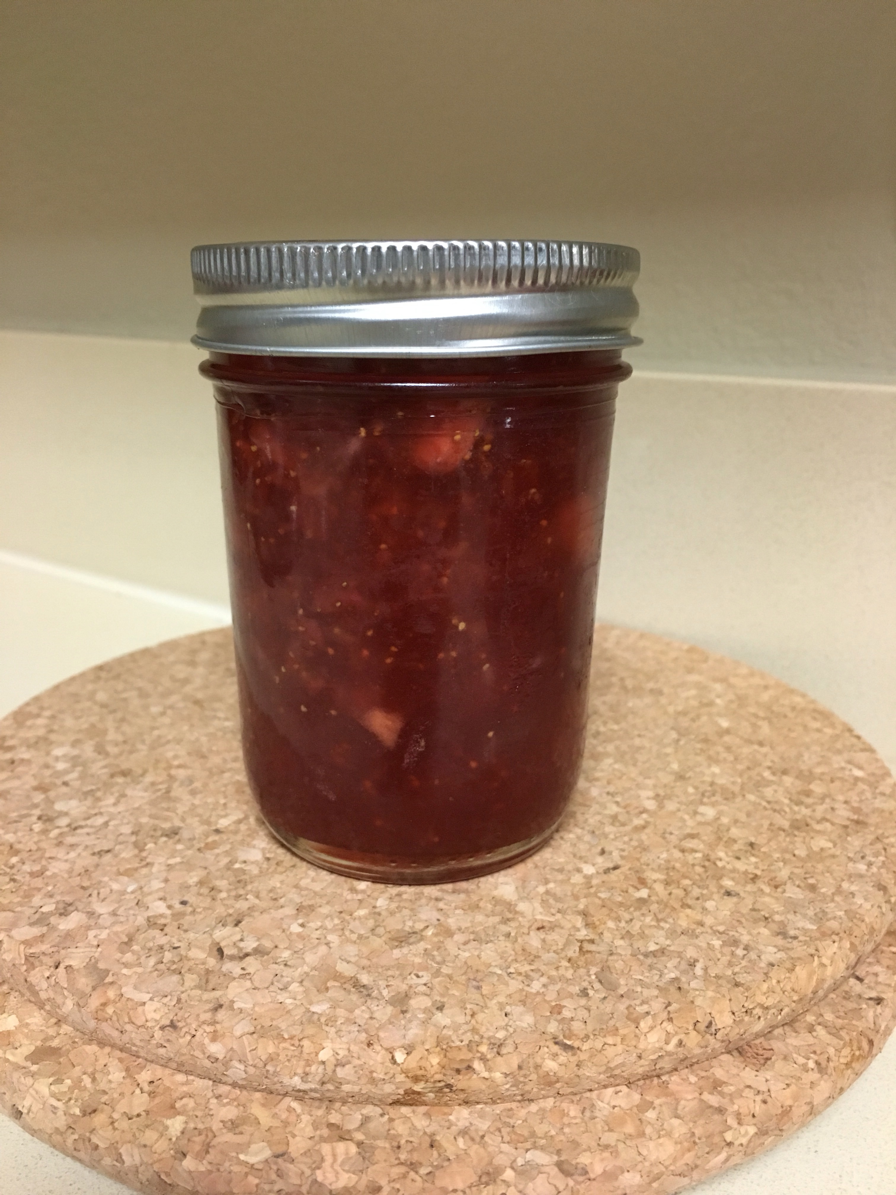 Strawberry jam – bread and the machine
