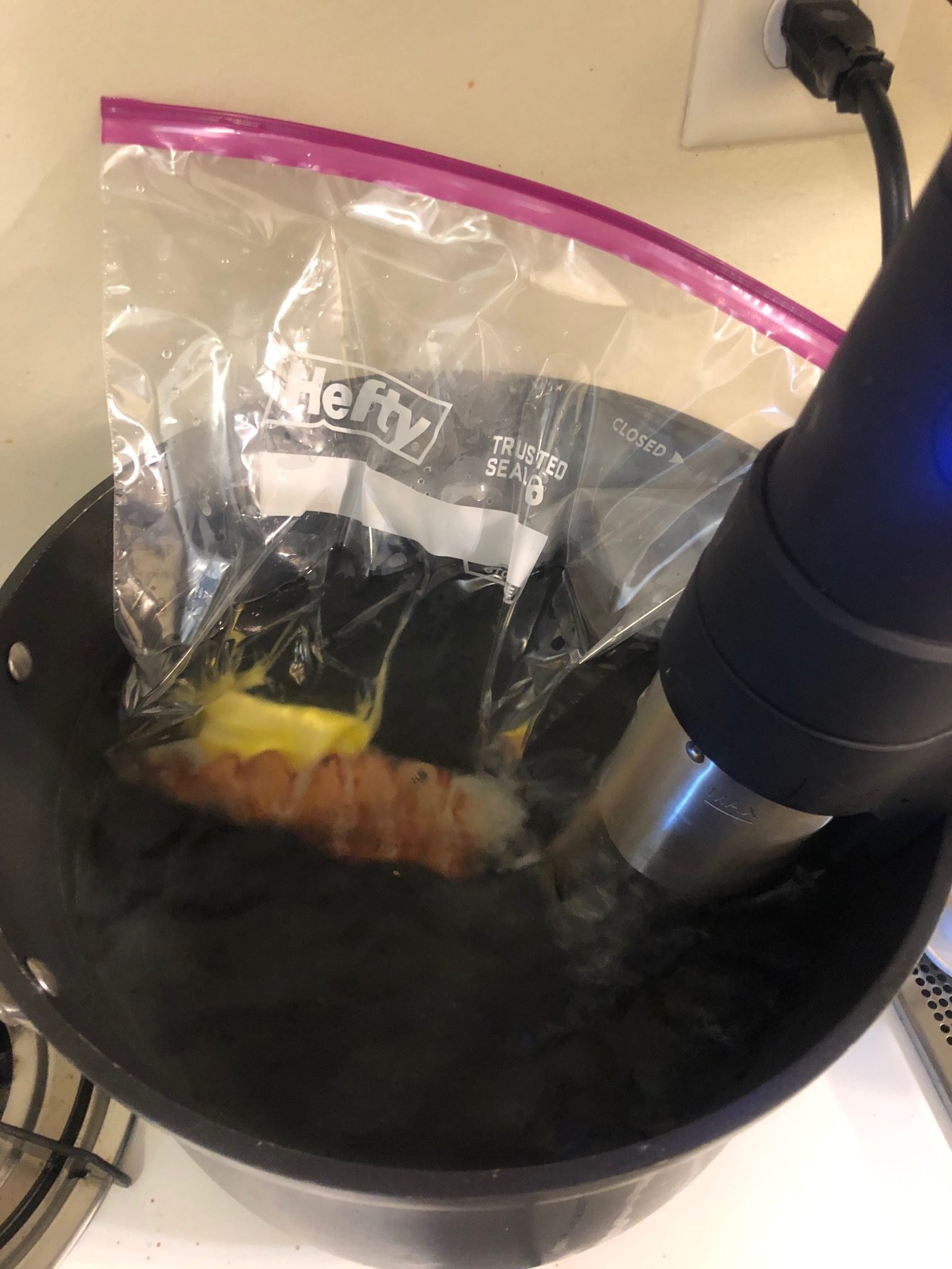 What is the Water Displacement Method for Sous Vide? Sous Vide Wizard
