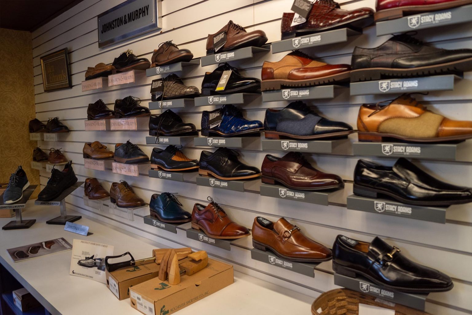 Alex's Shoe Hospital South Bend Locals