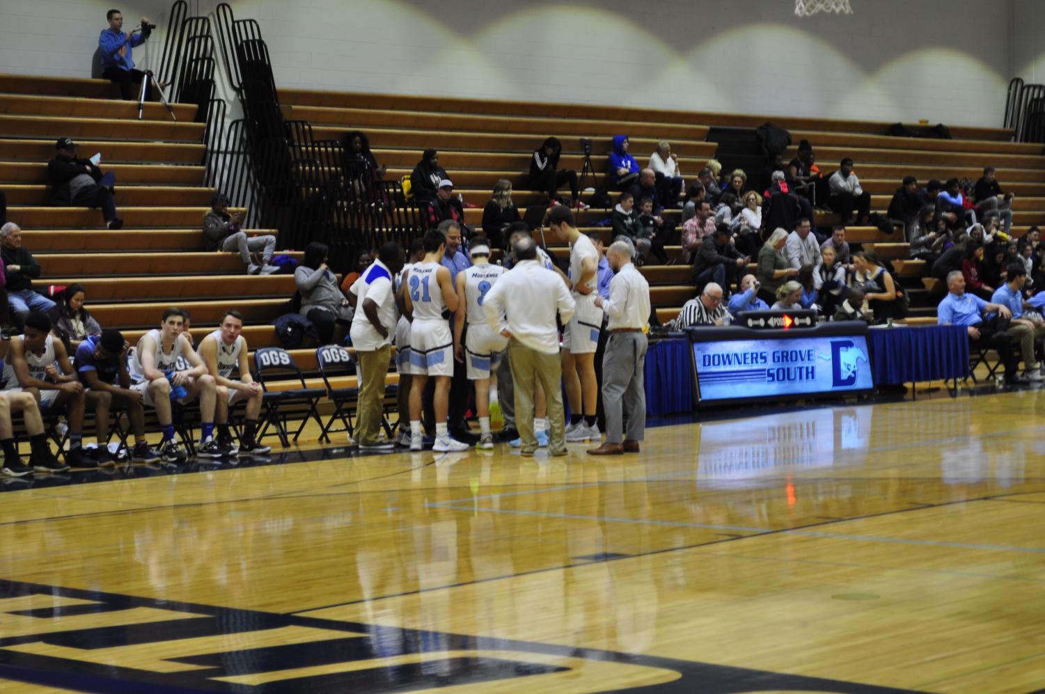 Varsity basketball takes on Willowbrook Blueprint