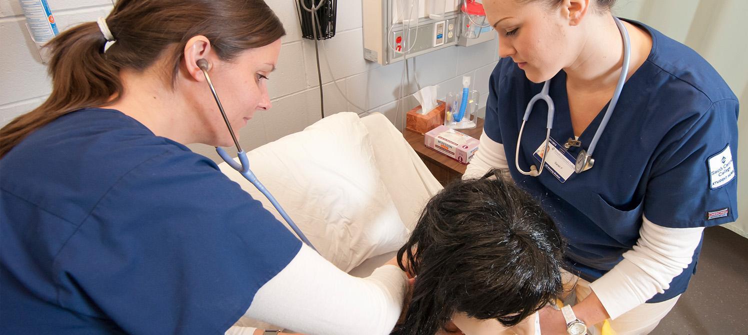 Professional Nursing (RN) Majors and Programs