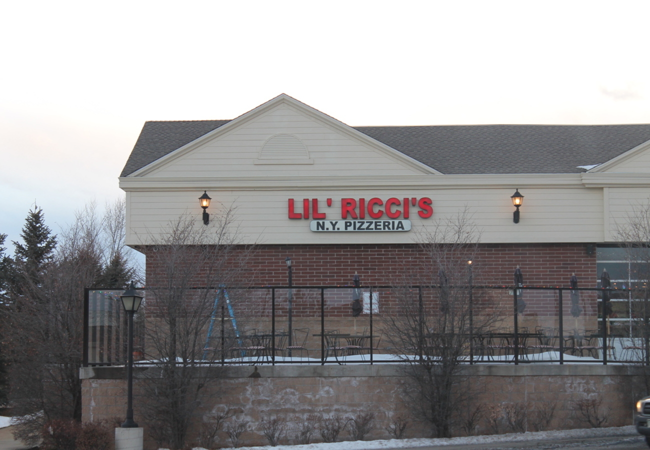 Looking for the Best NY Style Pizza in Parker? South Denver Homes