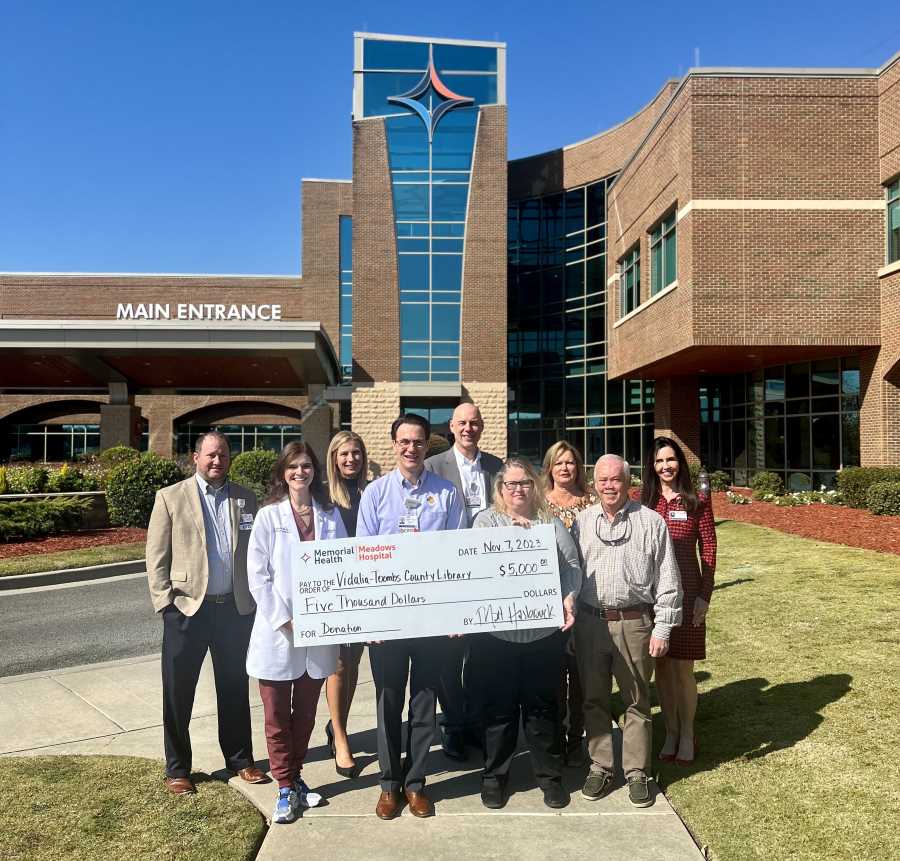 Memorial Health Meadows Hospital Donates to Library