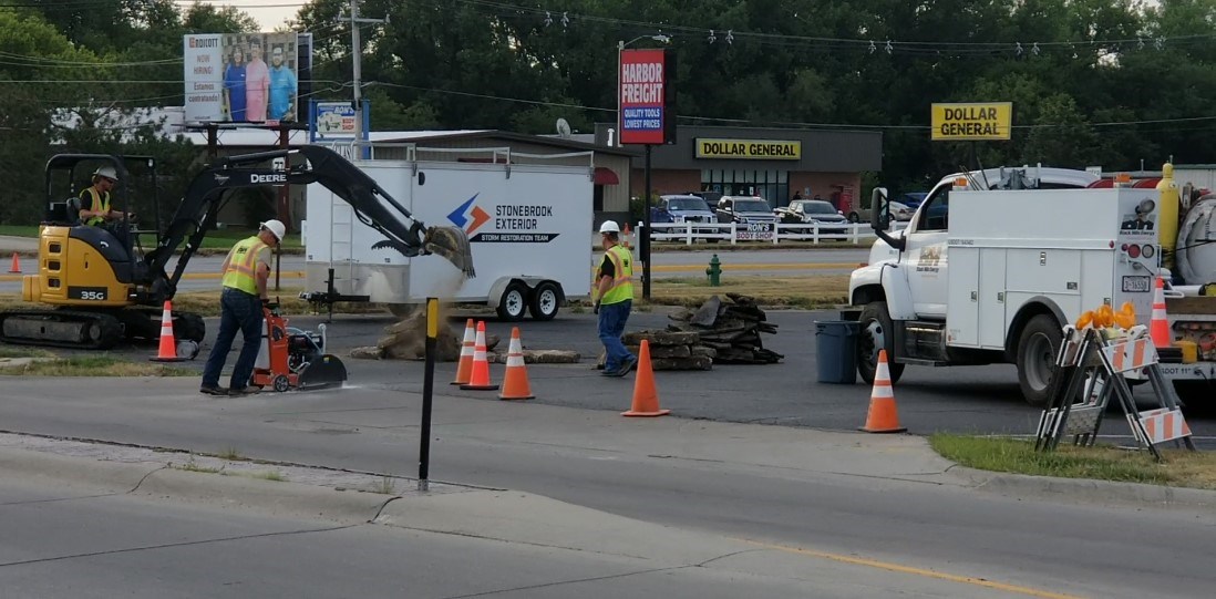 Natural gas leak shuts down north Beatrice intersection area