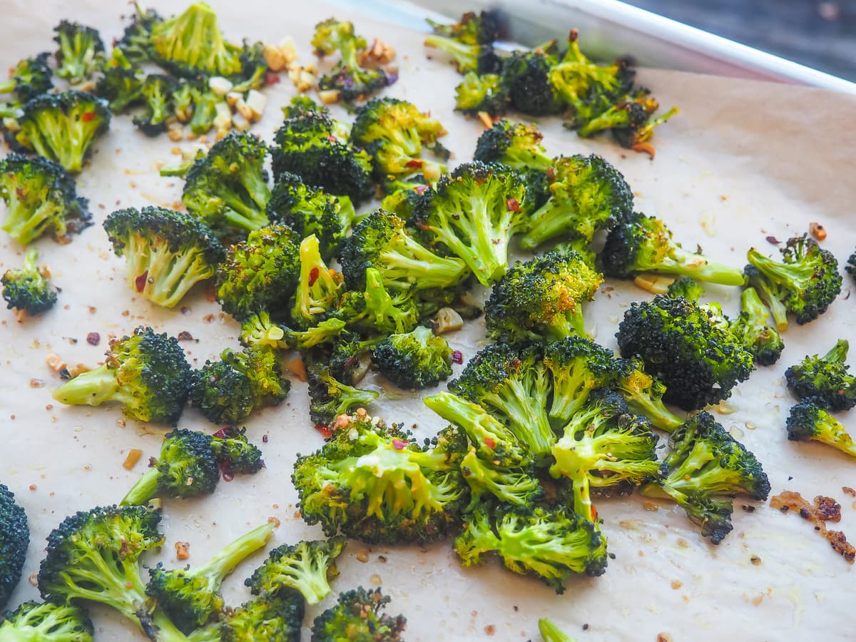 Easy Oven Roasted Broccoli with Garlic & Olive Oil Southern Bytes
