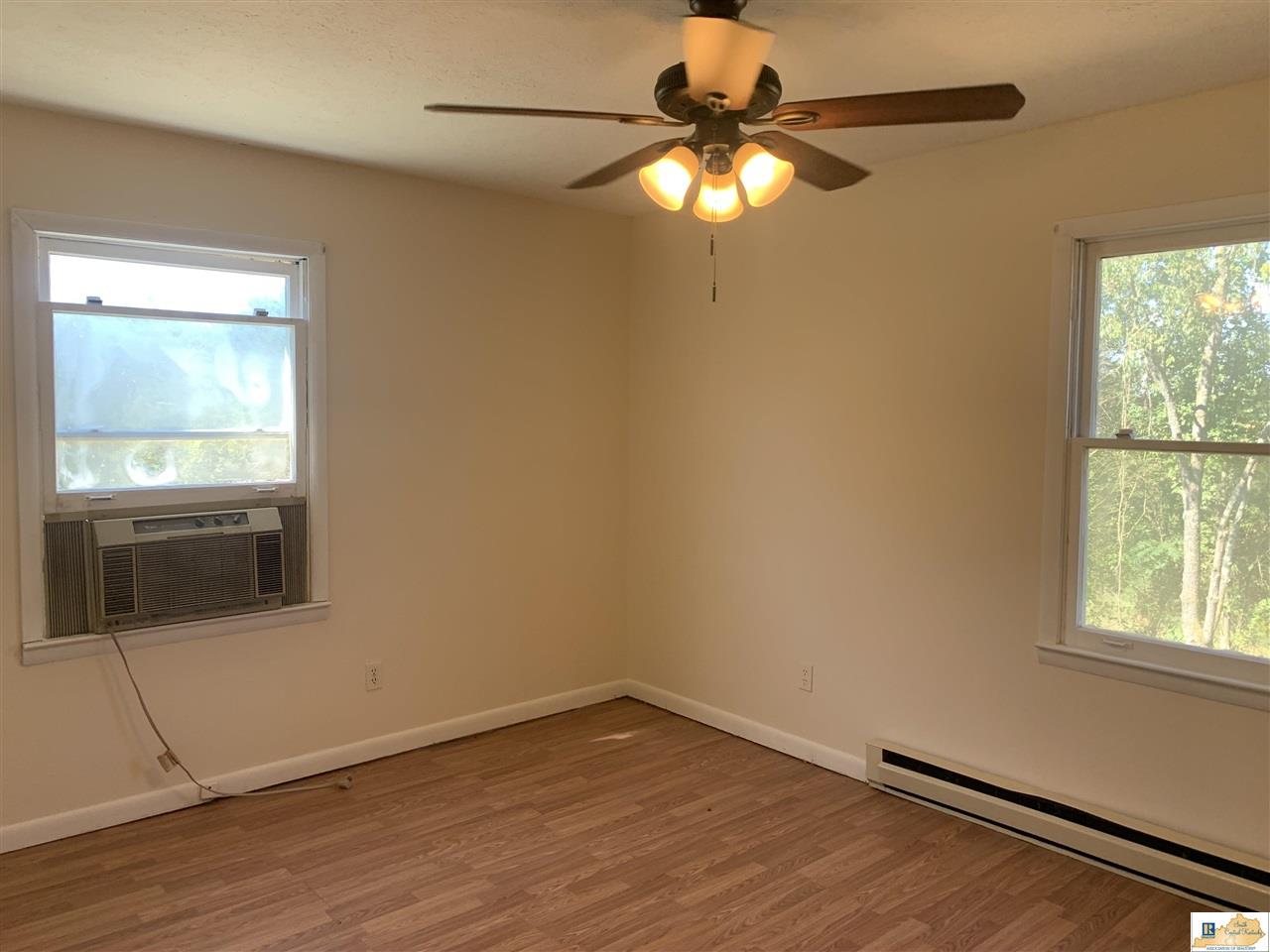 282 Taylor Road Burkesville, Kentucky 42717 Southern Nest Realty