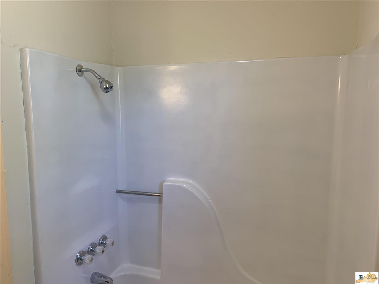 282 Taylor Road Burkesville, Kentucky 42717 Southern Nest Realty