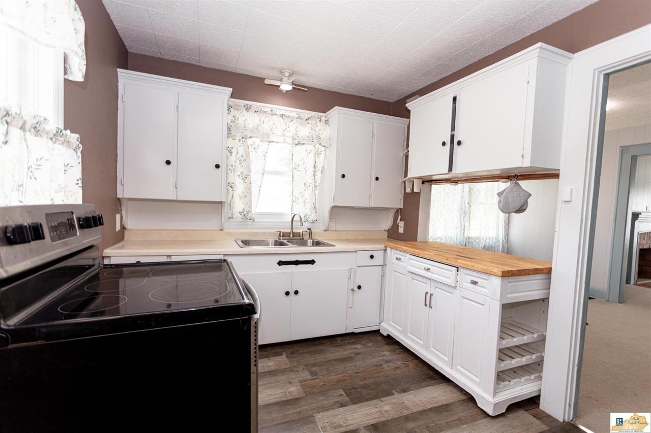 4955 Fairplay Road Columbia, Kentucky 42728 Southern Nest Realty