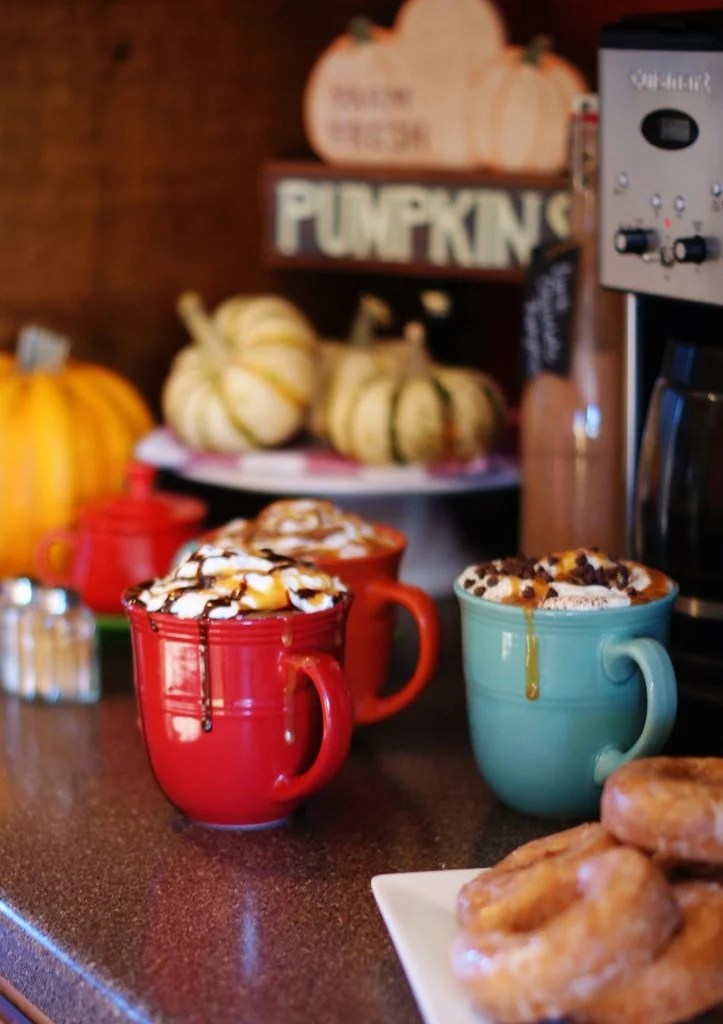 Thanksgiving Coffee Bar + 3 Fall Creamers a southern discourse