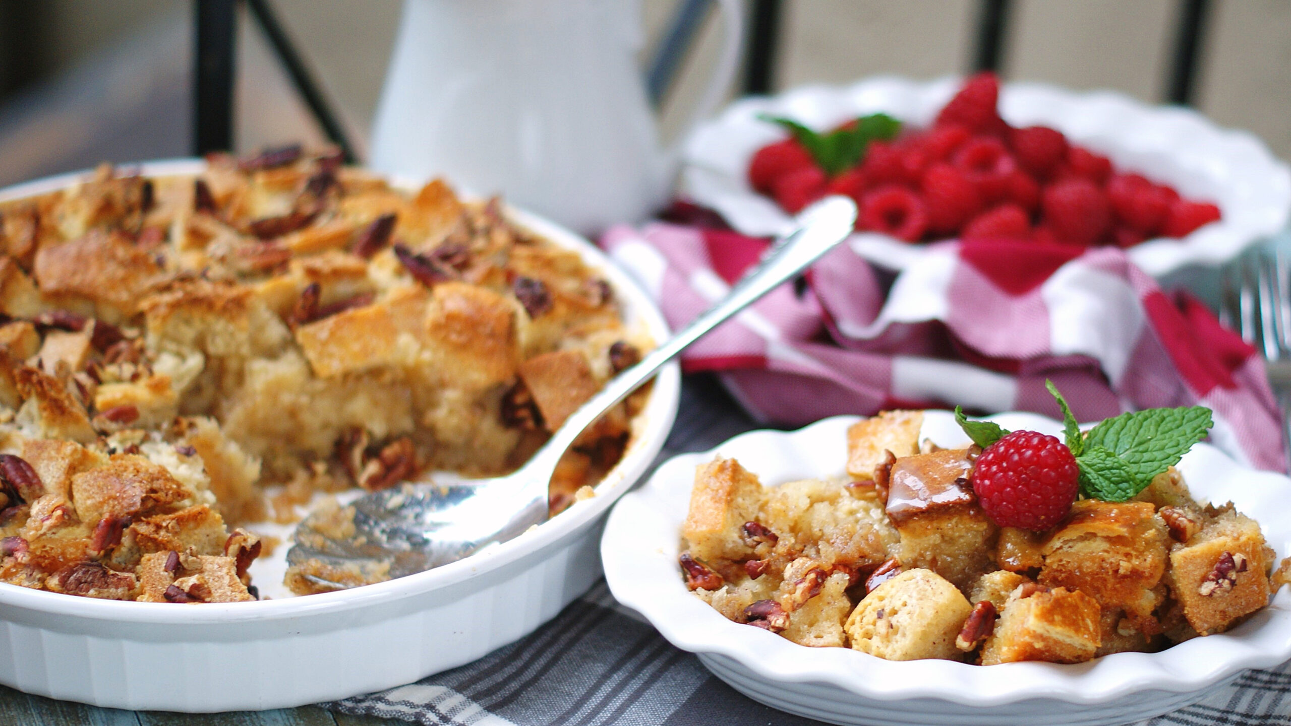 Southern Bread Pudding with Whiskey Cream Sauce southern discourse
