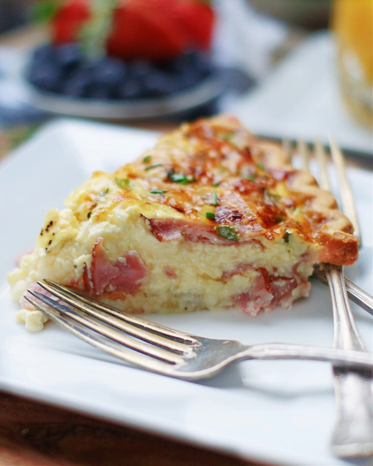 Secret Ingredient Ham & Swiss Quiche Southern Discourse