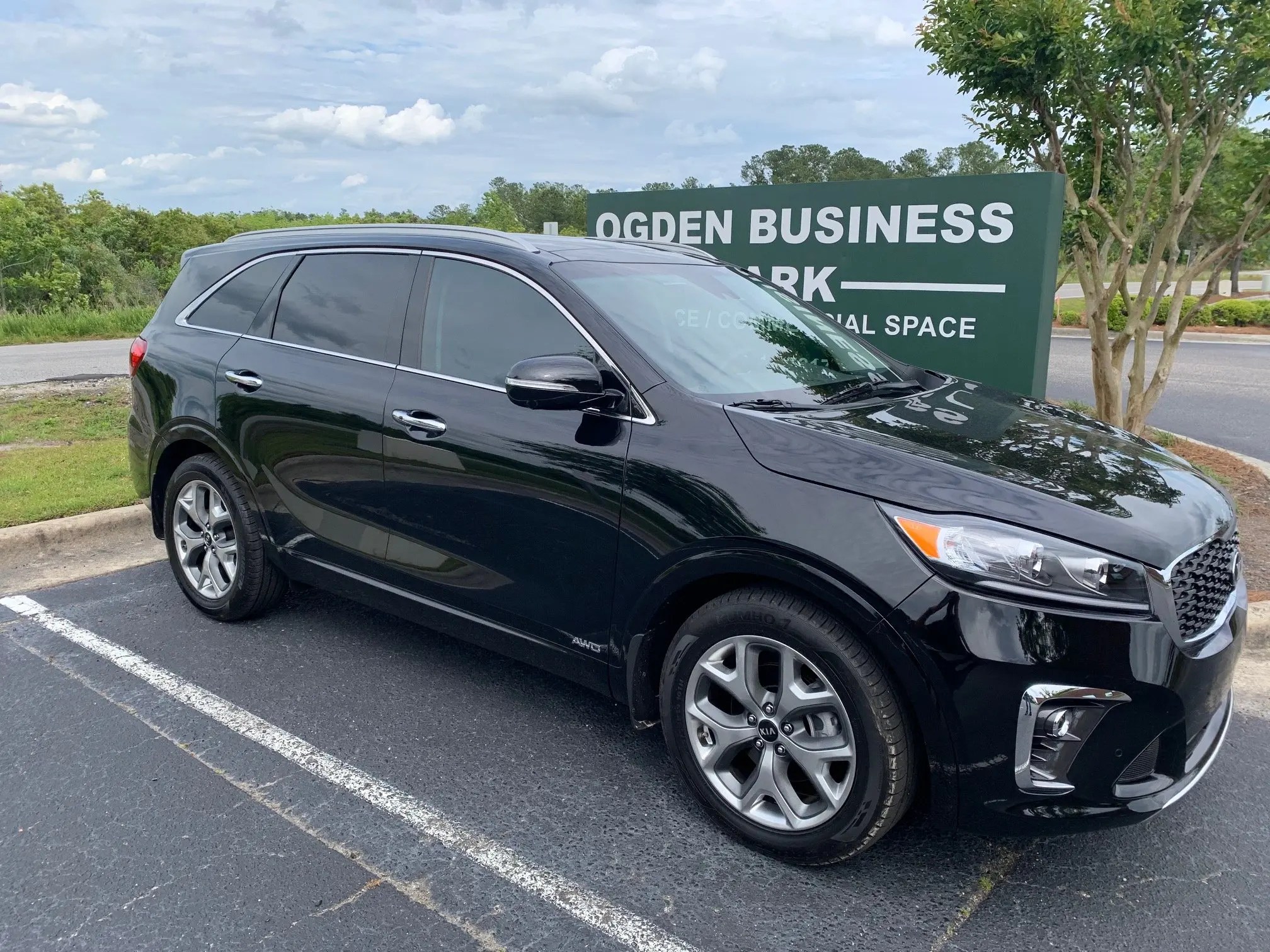 Top Reasons To Consider Having Your Vehicle Sunroof Tinted