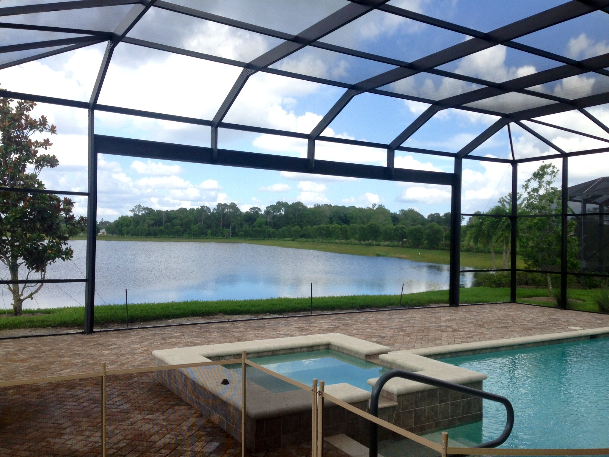 Gallery South Florida Screen & Aluminum Inc.
