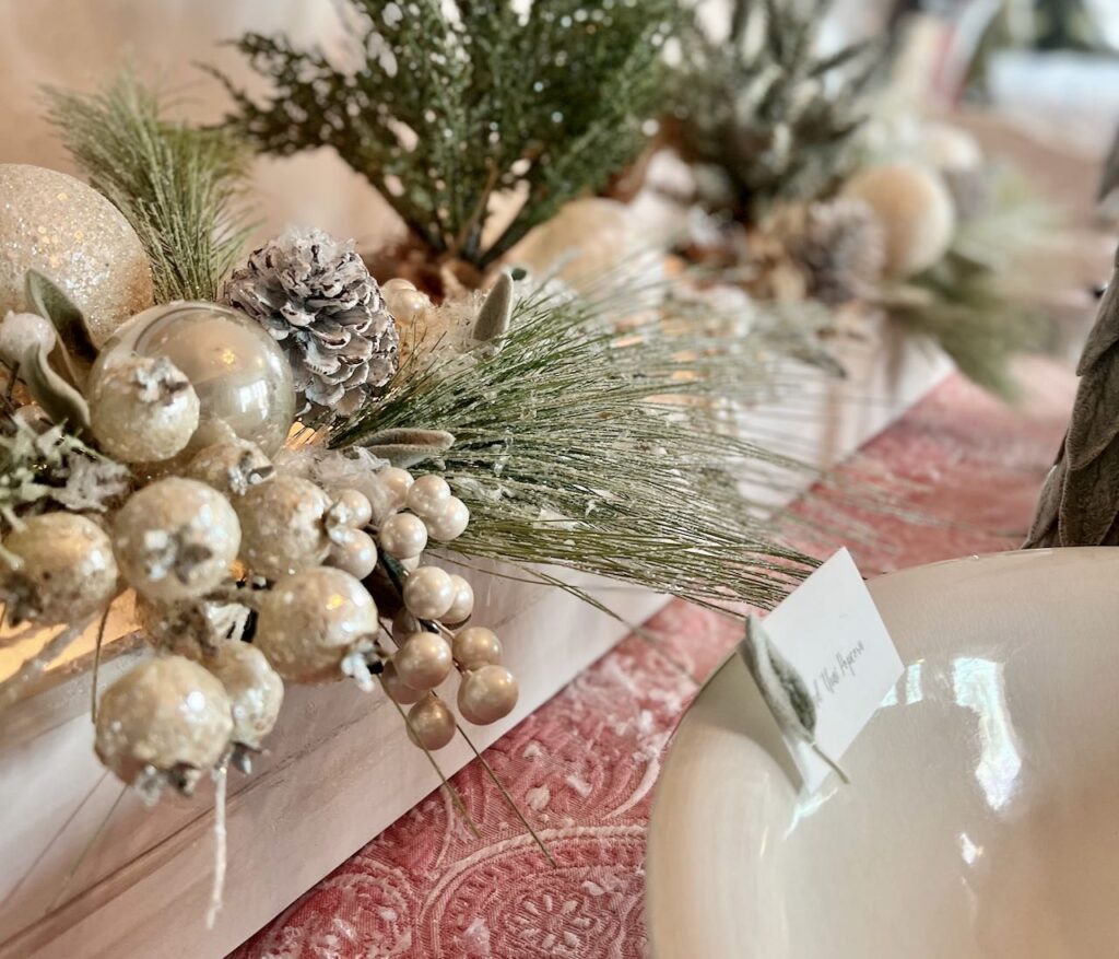 17 Tips for a Beautiful + Functional Christmas Buffet Table South