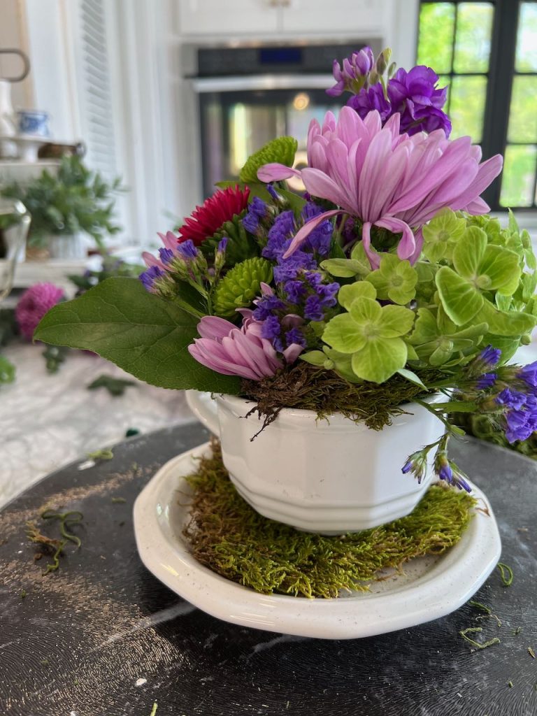 Make Easy Cup & Saucer Flower Arrangements for Your Guests South