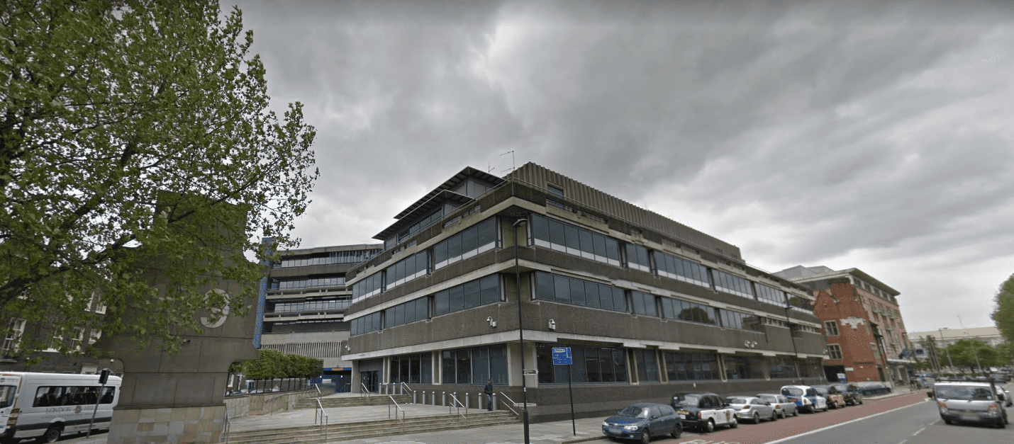 Former SE1 Met police officer 'would have been fired' after punching taxi driver Southwark News