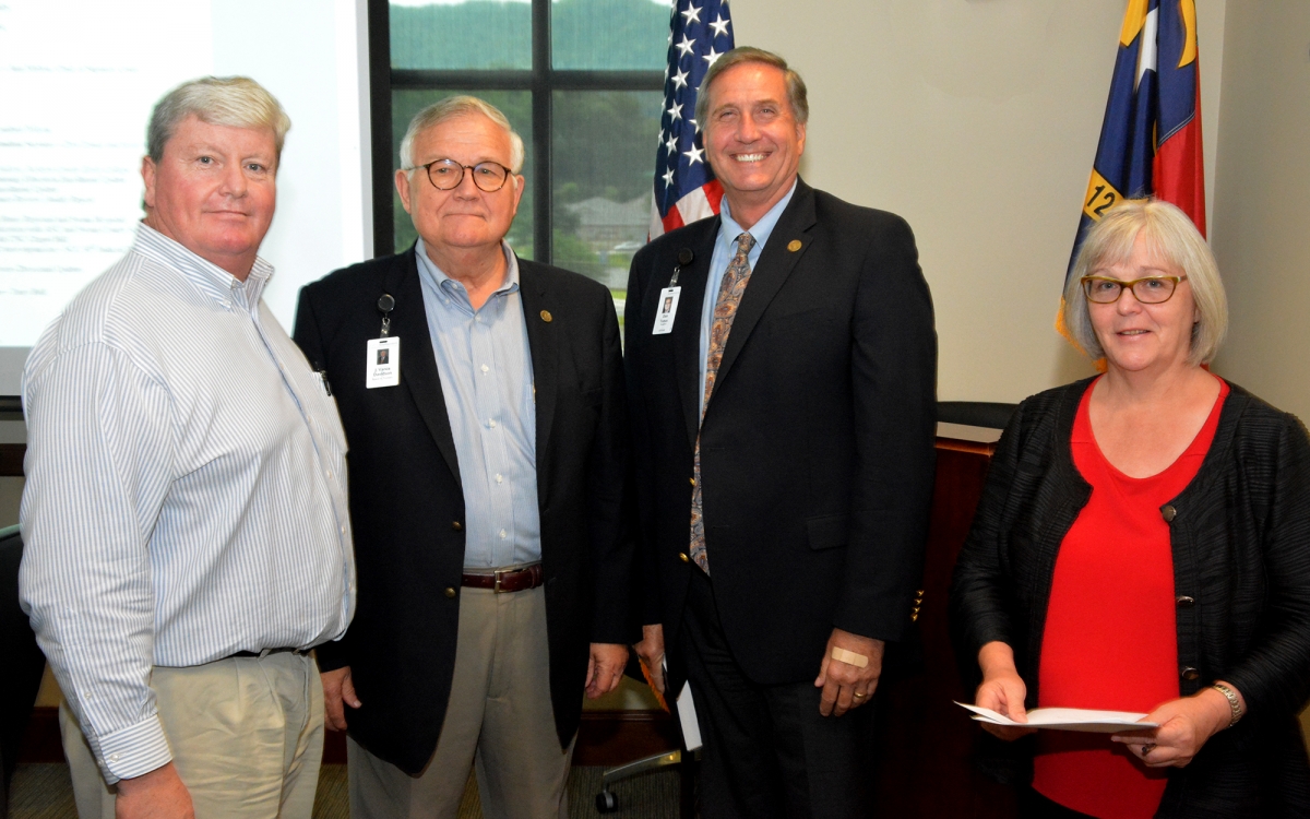 Jones, Davidson begin new terms as Trustees SOUTHWESTERN COMMUNITY