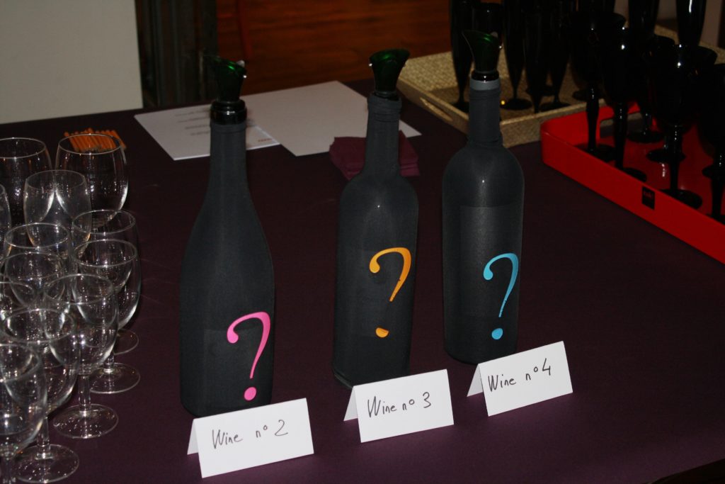 Wine tasting So Versailles