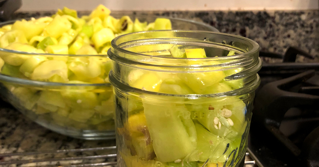 Easy StepbyStep Guide to Tasty Pickled Banana Peppers