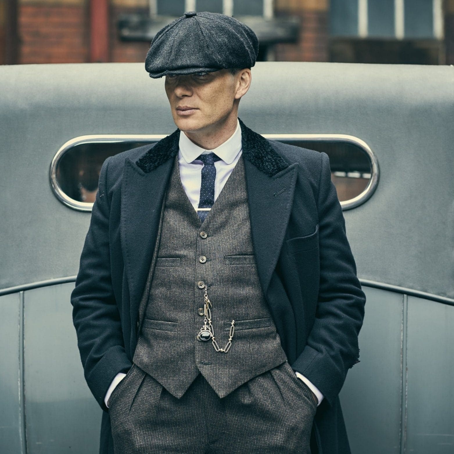 How to Wear a Pocket Watch The Ultimate Guide Soxy