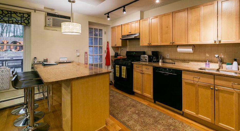 Duplex Apartment NYC Long Term Rentals New York City With Garden