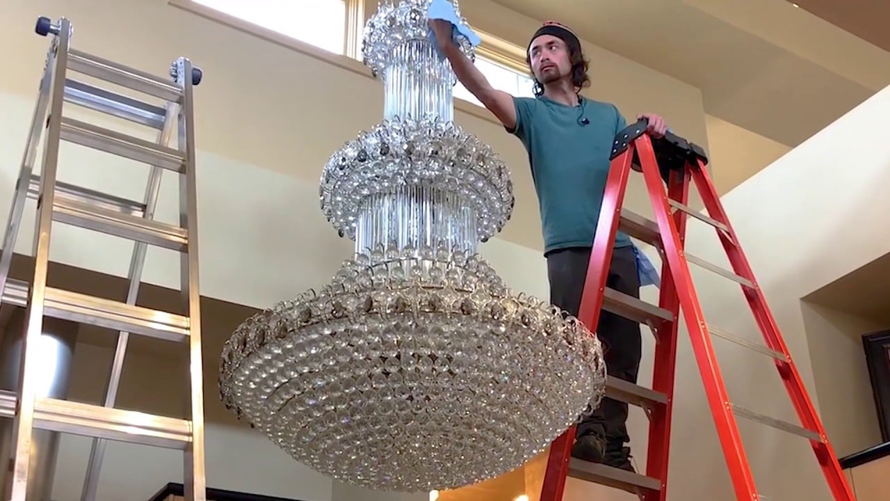 Chandelier Cleaning - Goklean4u