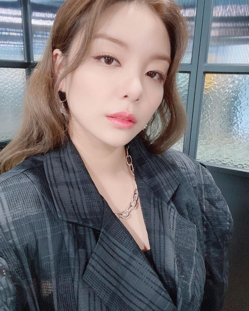 Ailee Singer, Biography, Age, Height, Weight, Husband, Boyfriend