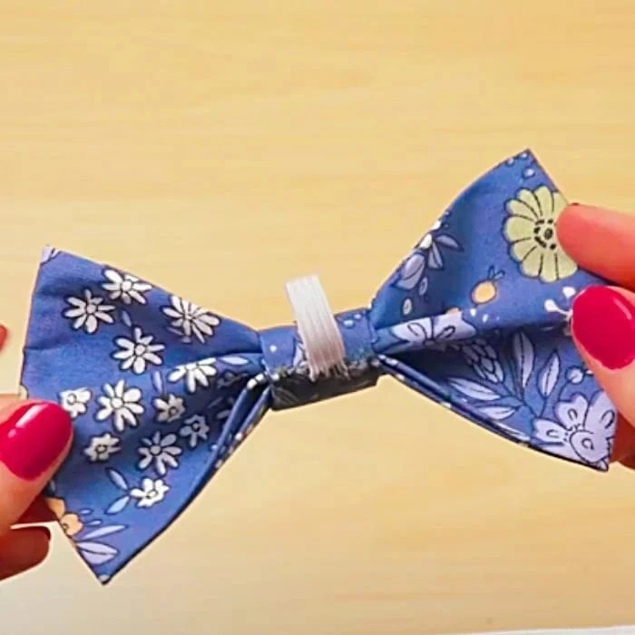 NoSew Doggie Bow Tie With Free Pattern