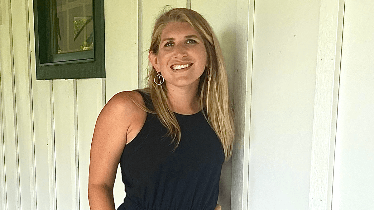 How Katelyn Brockmiller Manages Scoliosis with a Fit52 Lifestyle fit52