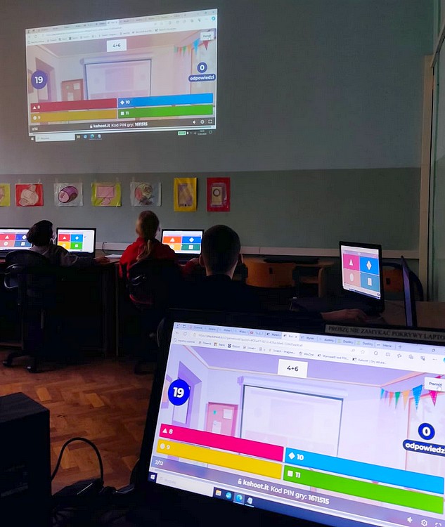 1 (15)