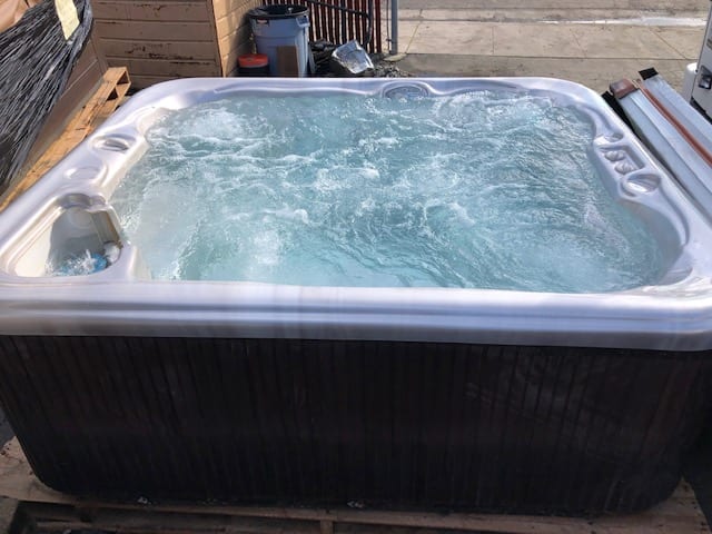 Used Prodigy by Hot Spring Spas Sant Cruz Hot Tubs