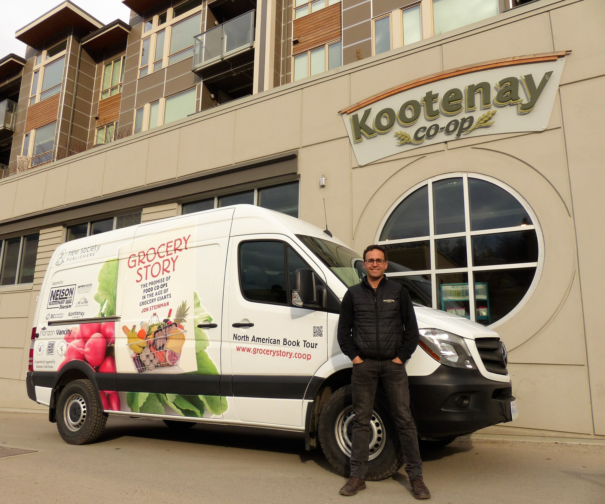 Jon Steinman Who Owns Your Grocery Store? The Promise of Food CoOps
