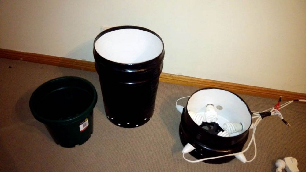 BUCKETLINK'S BUILD Space Buckets DIY Indoor Gardening