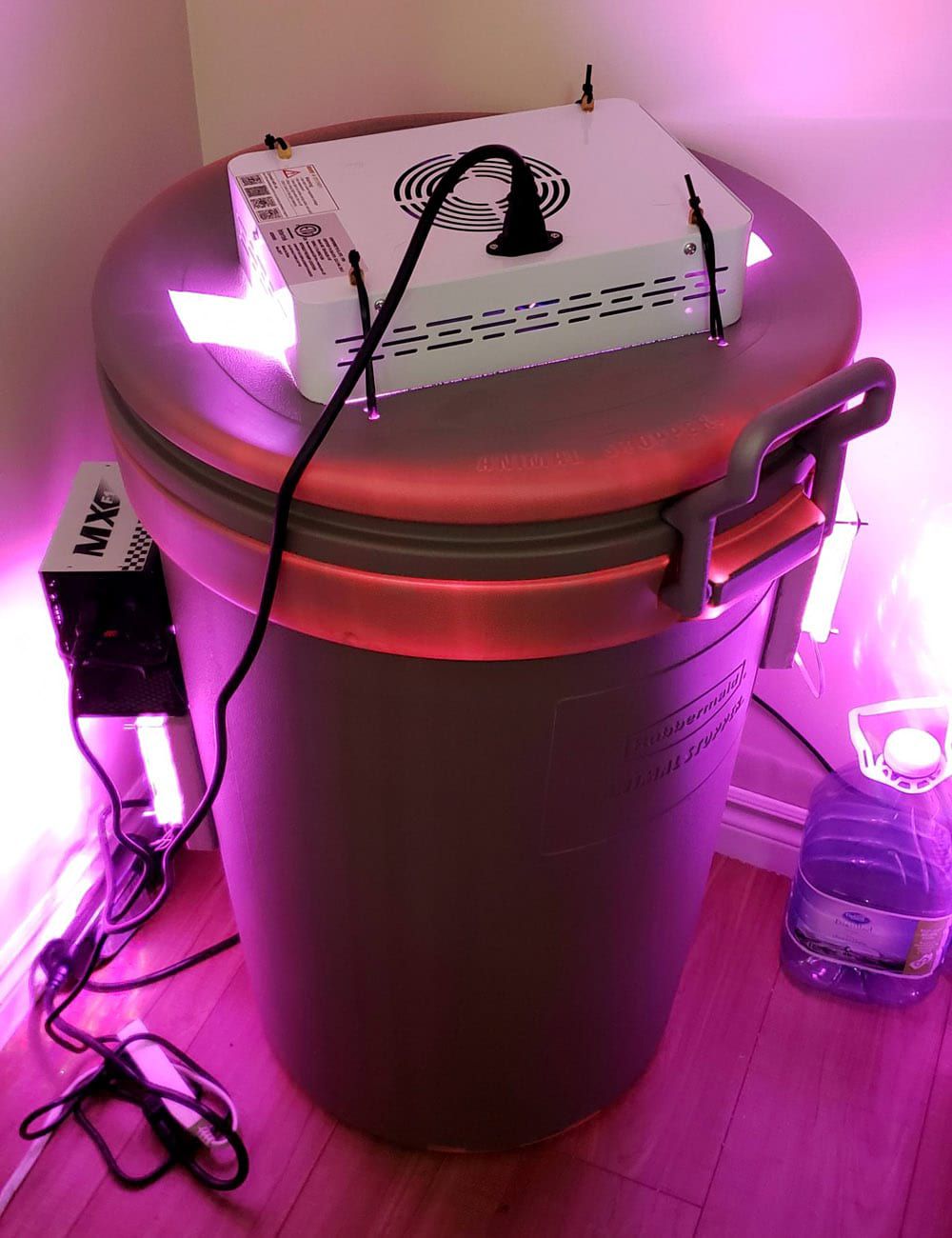 QUILLPILL BIN Space Buckets DIY Indoor Gardening