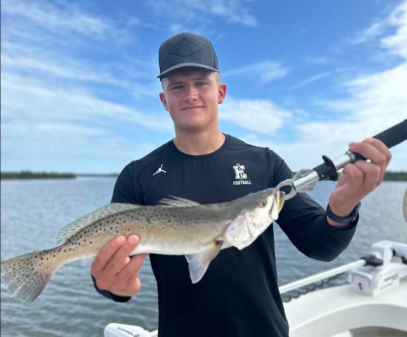 Good Trout Bite on Live Baits SpaceFish