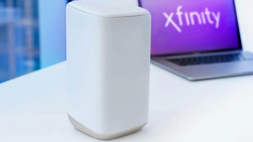 Xfinity modem blinking green Spacehop
