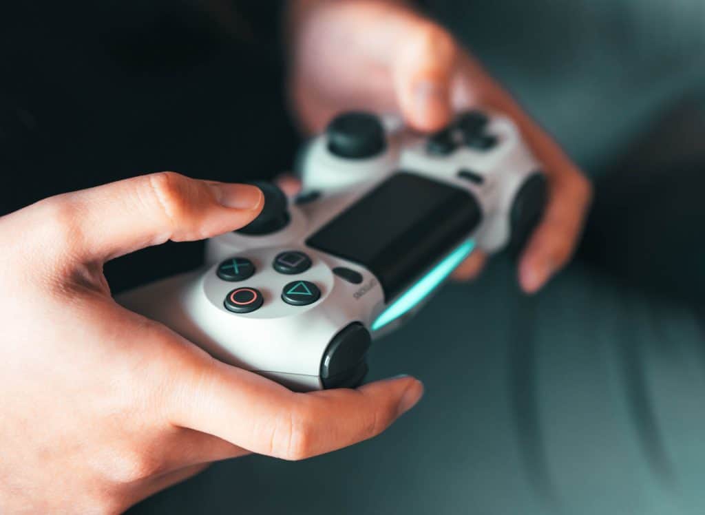 How to Fix the PS4 Controller Blinking Blue Issue Spacehop