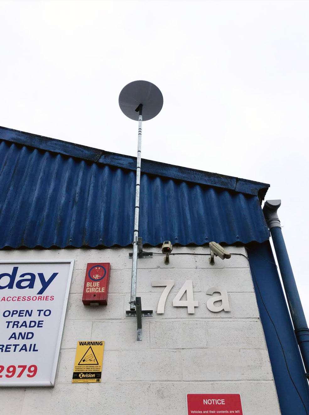 Starlink Installer UK & Ireland // 0333 900 3333 Independent Nationwide