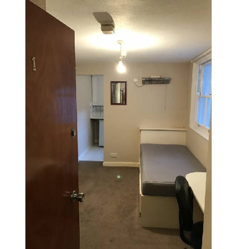 SemiStudio Flat To RentDenbigh Place, Victoria/PimlicoSW1V 2HA£160 pw