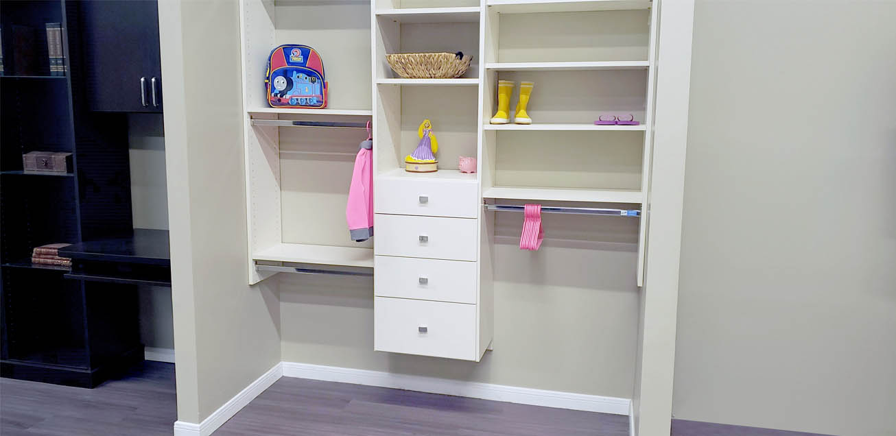 Showroom SpaceManager Closets