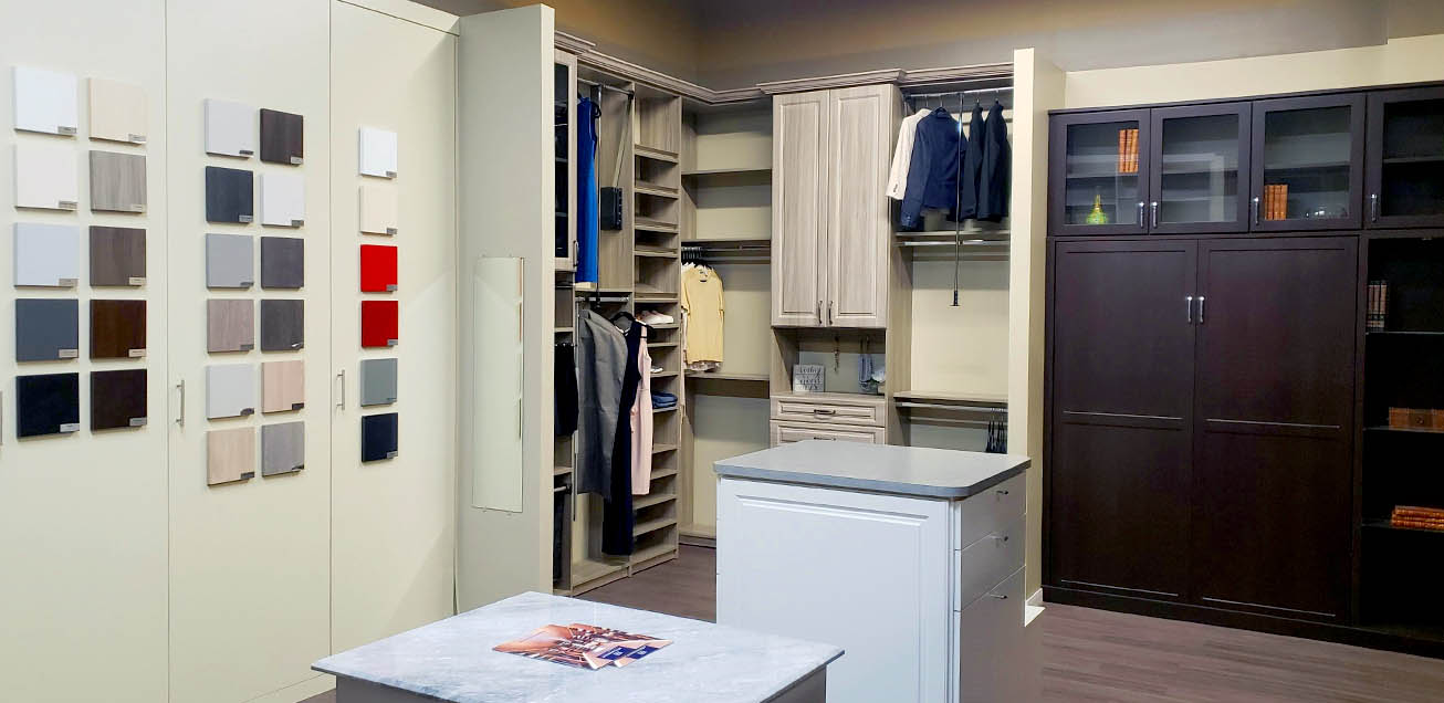Showroom SpaceManager Closets
