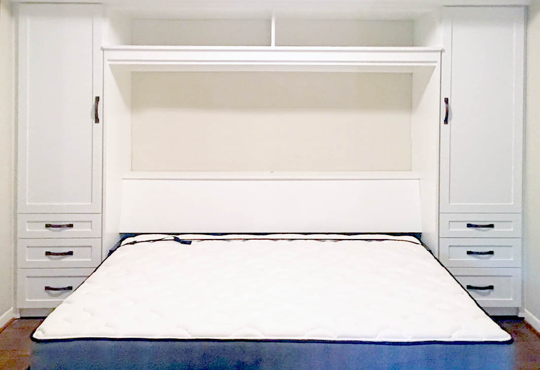 Murphy Bed Design & Custom Wall Beds SpaceManager Closets