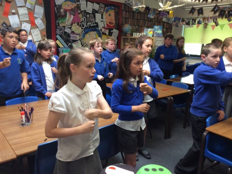 Highfield Primary School Talk for writing 'Alien Landing'