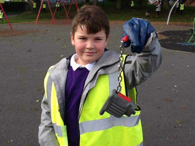 Westwood Primary School Year 5 and 6 Litterpickers