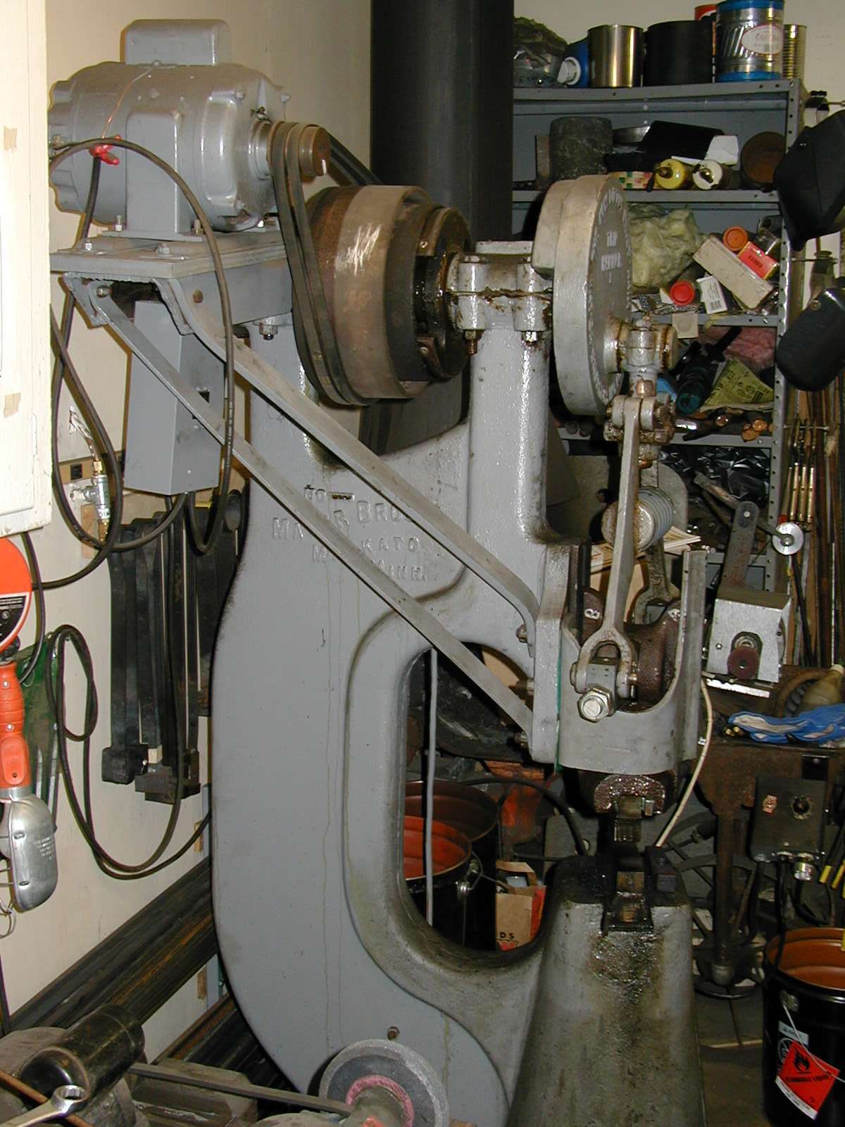 Little GiantMayer Bros. Power Hammer Identification Guide