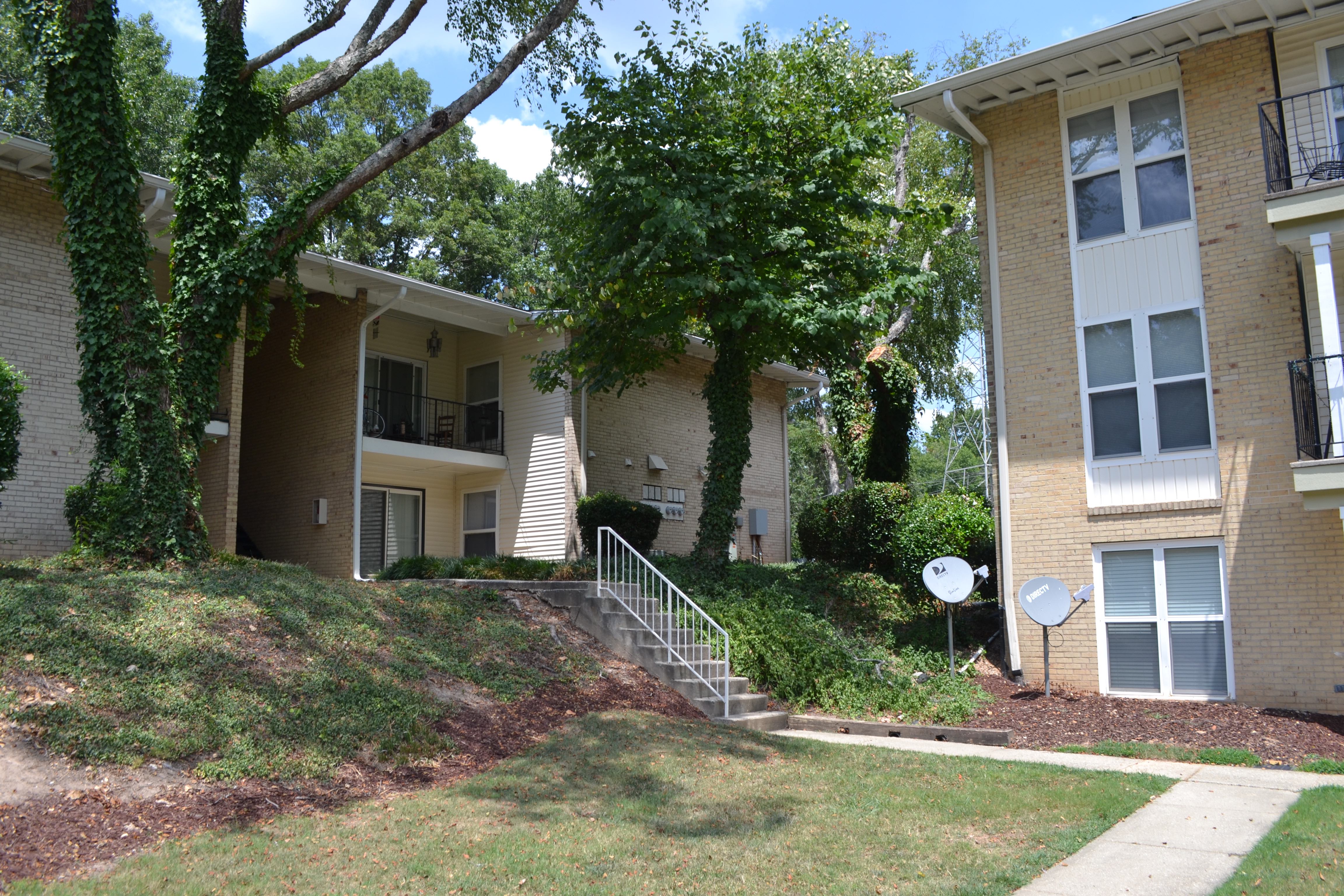Gallery Spanish Trace Apartments