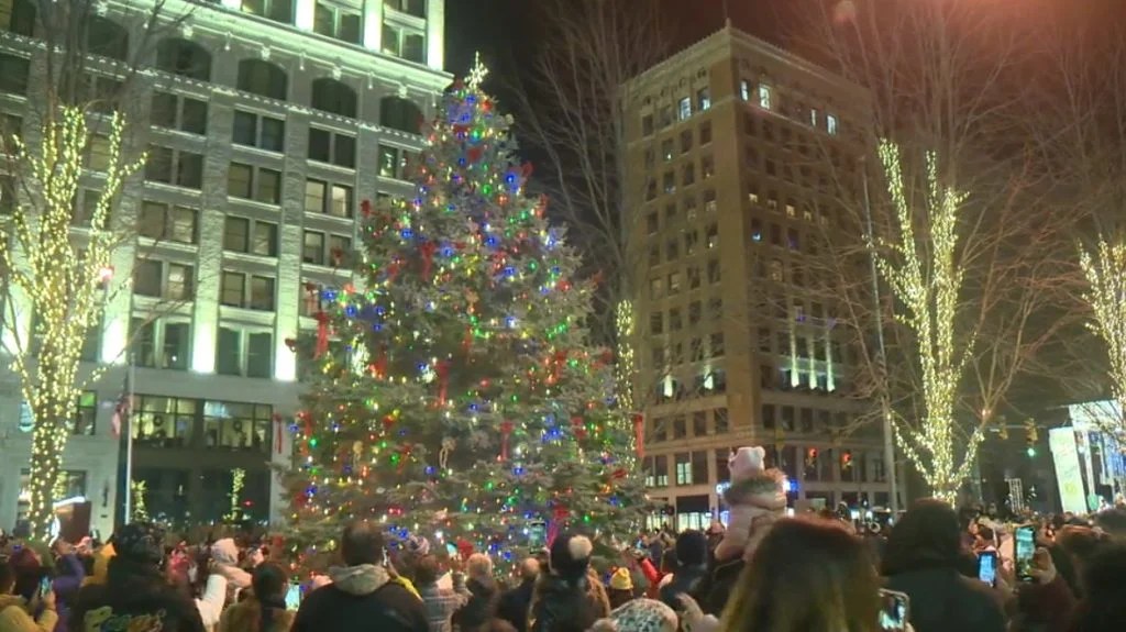 Youngstown Shines Bright 2023 Holiday Parade and Flea on Phelps Spark