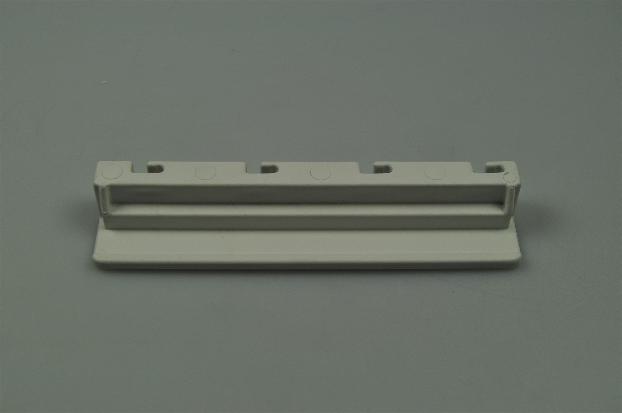 Handle for freezer basket, Gram fridge & freezer